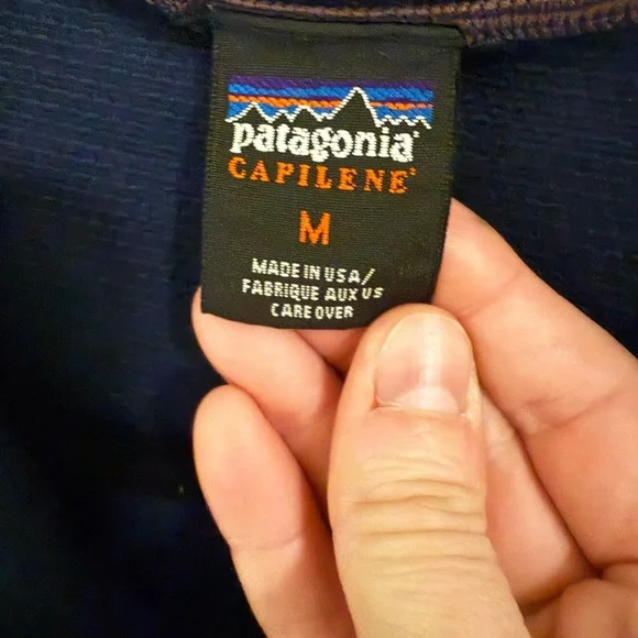 Patagonia Capilene Men’s Medium Quarter Zip Base Layer Pullover Navy USA Made - Picture 2 of 3